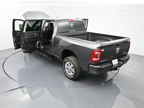 Used 2024 RAM 2500 Laramie AWD/4WD image 31