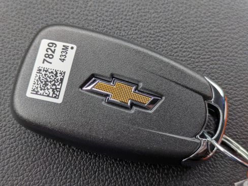 New 2026 Chevrolet Trax LT FWD image 22