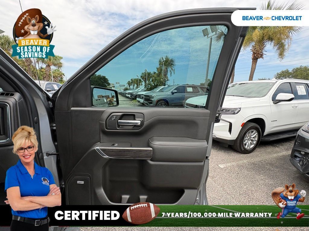Used 2020 Chevrolet Silverado 1500 LTZ w/ LTZ Plus Package AWD/4WD image 30