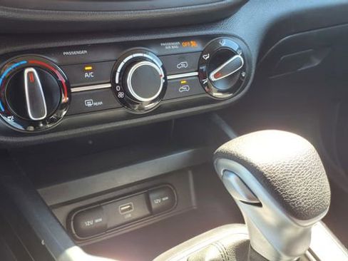 Used 2024 Kia Soul LX w/ Option Group 015 image 24