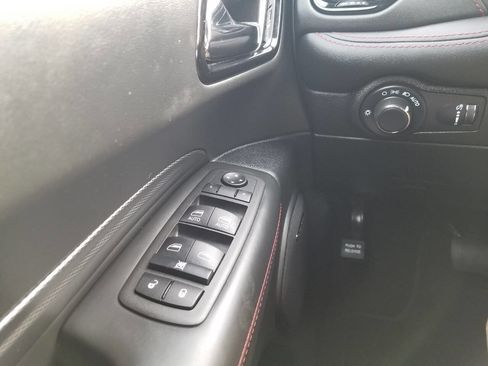 Certified 2025 Dodge Durango GT image 35