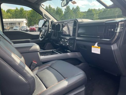 New 2026 Ford F250 Lariat w/ Chrome Package AWD/4WD image 11