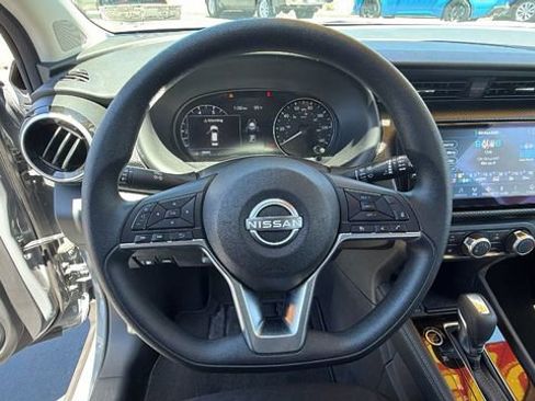 Used 2024 Nissan Kicks SV FWD image 26