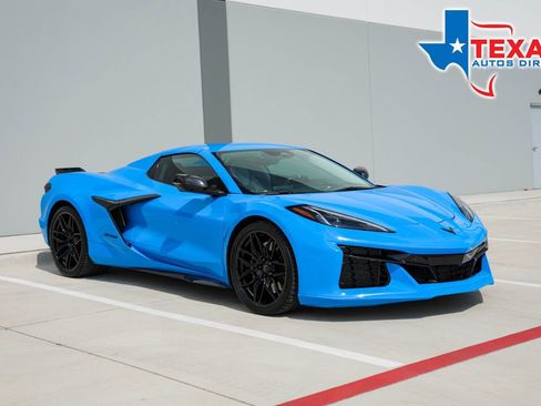 Used 2025 Chevrolet Corvette Z06 w/ Battery Protection Package image 1