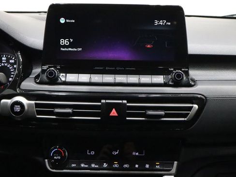 Used 2022 Kia Seltos SX image 32