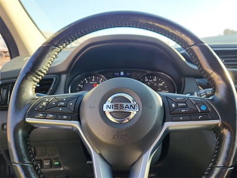 Used 2022 Nissan Rogue Sport SL w/ Premium Package image 20