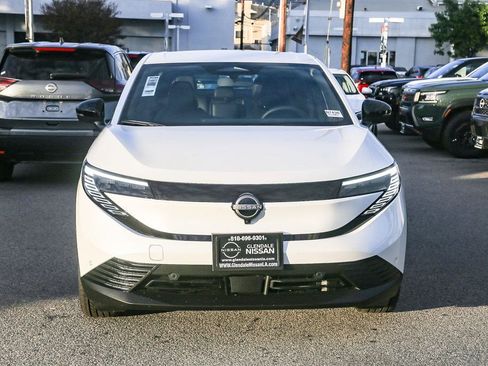 New 2026 Nissan Leaf SV+ FWD image 2
