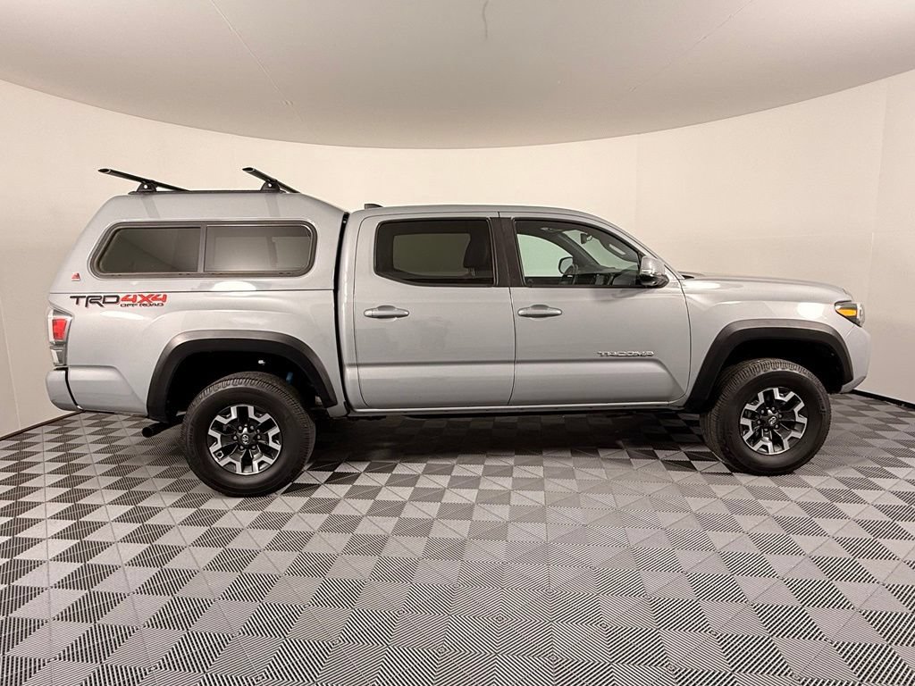 Certified 2021 Toyota Tacoma TRD Off-Road w/ TRD Premium Off Road Package AWD/4WD image 7