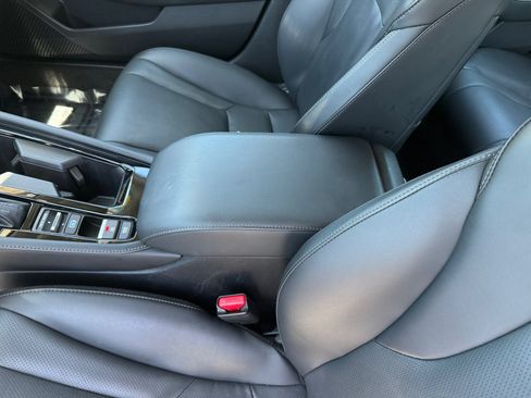 Used 2025 Honda Accord Touring image 14