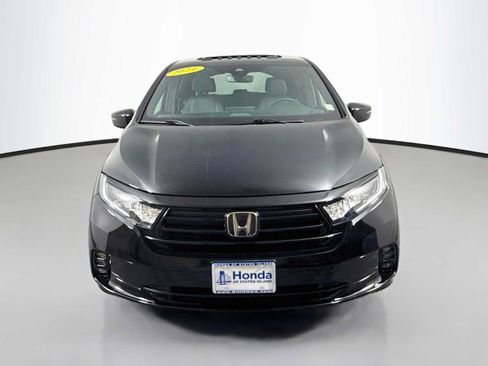 Used 2024 Honda Odyssey Sport image 2