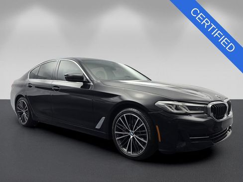 Certified 2023 BMW 530i w/ Premium Package RWD image 1