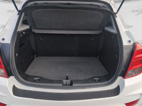 Used 2017 Chevrolet Trax LS FWD image 9