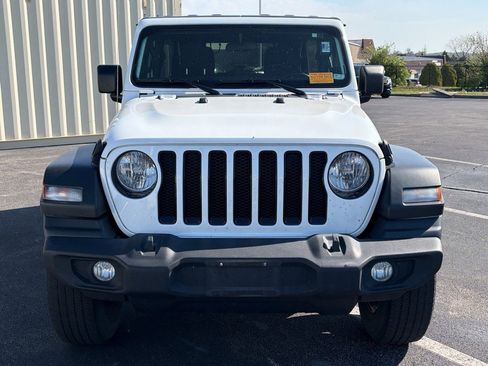 Used 2021 Jeep Wrangler Unlimited Sport image 2