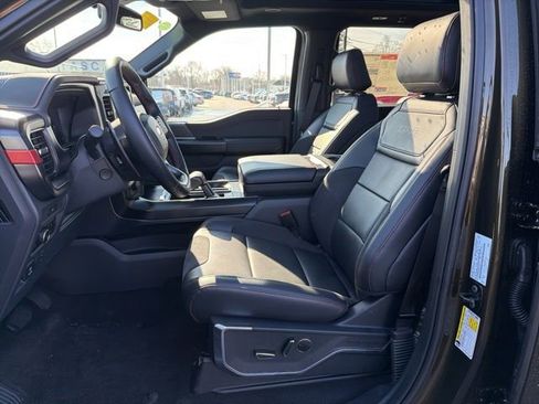 New 2025 Ford F150 Raptor AWD/4WD image 8
