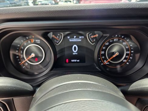 Used 2024 Jeep Gladiator Sport AWD/4WD image 31