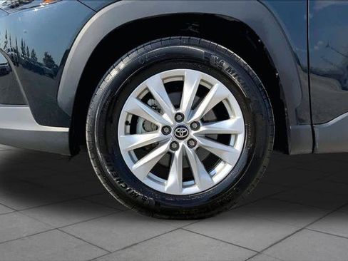 Certified 2026 Toyota Corolla Cross LE FWD image 11