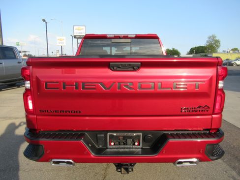 Used 2022 Chevrolet Silverado 1500 High Country w/ LPO, Dark Essentials Package image 6