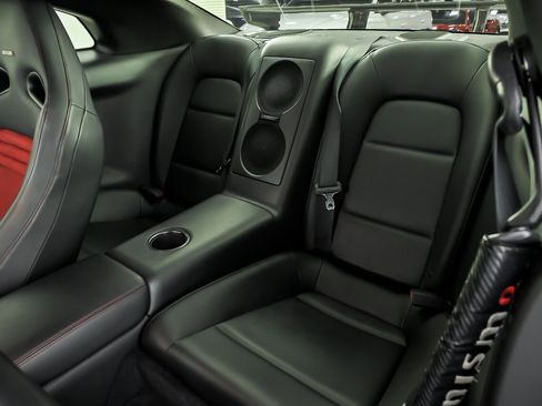 Used 2020 Nissan GT-R NISMO AWD/4WD image 22