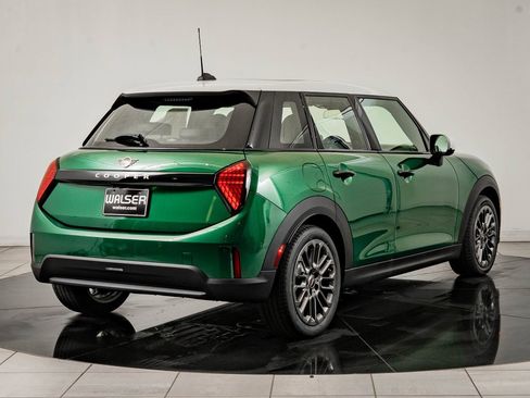 New 2026 MINI Cooper 4-Door Hardtop image 10