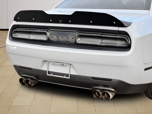 Used 2021 Dodge Challenger R/T w/ Driver Convenience Group RWD image 37