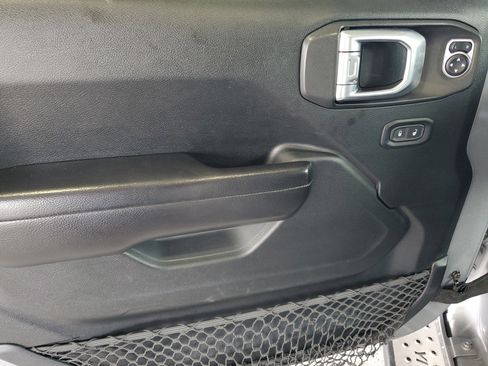 Used 2020 Jeep Wrangler Unlimited Sport AWD/4WD image 15