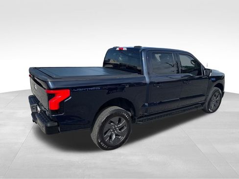 Used 2025 Ford F150 Lightning Flash AWD/4WD image 6
