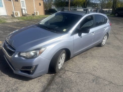 Used 2016 Subaru Impreza 2.0i AWD/4WD image 2