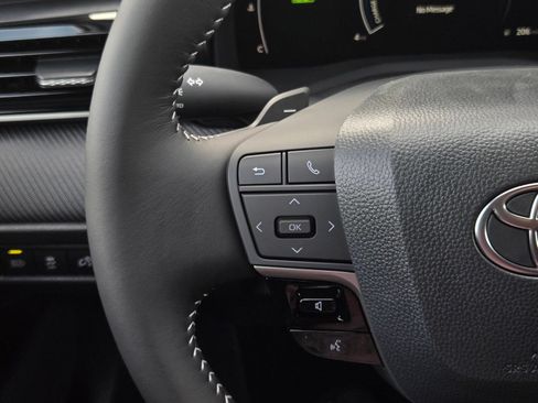 Certified 2026 Toyota Camry SE FWD image 20