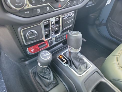 New 2026 Jeep Gladiator Mojave AWD/4WD image 20