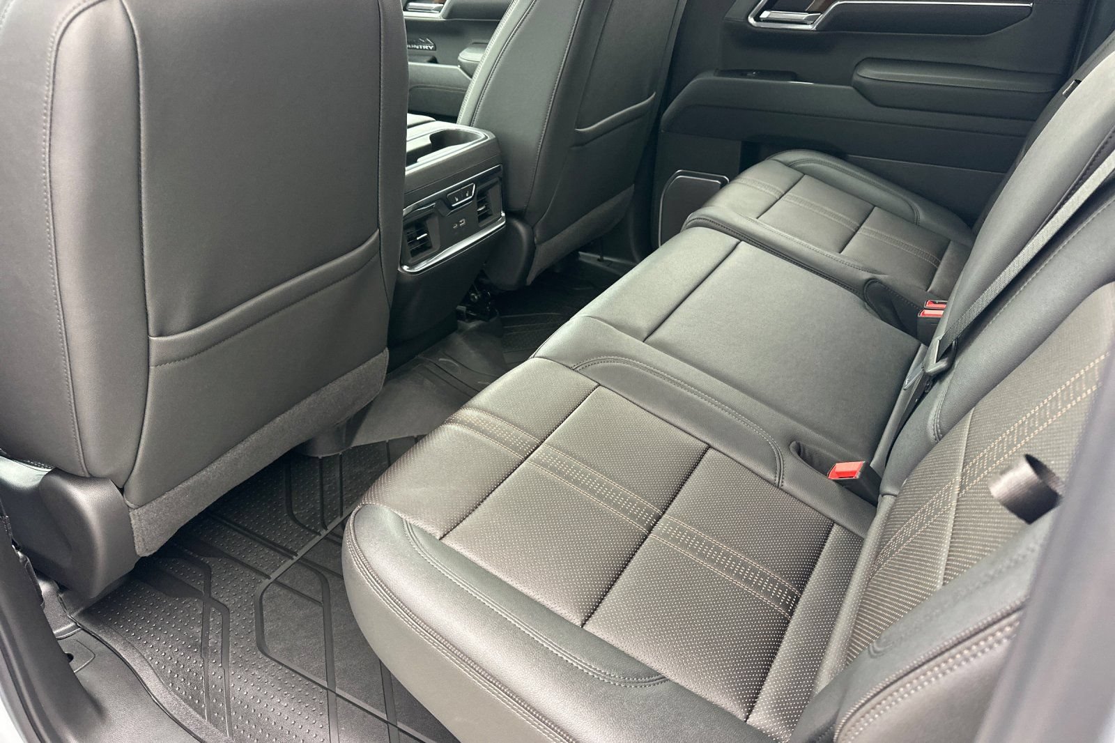 New 2026 Chevrolet Silverado 1500 High Country AWD/4WD image 12