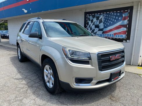 Used 2015 GMC Acadia SLE AWD/4WD image 1