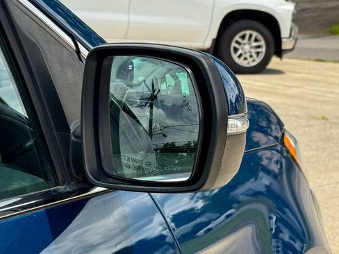 Used 2020 Ford Edge SEL w/ Cold Weather Package AWD/4WD image 9
