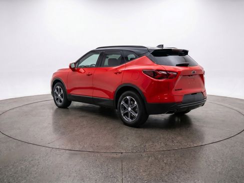 Used 2025 Chevrolet Blazer LT FWD image 6