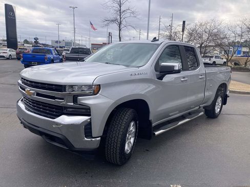 Used 2019 Chevrolet Silverado 1500 LT w/ All-Star Edition image 5