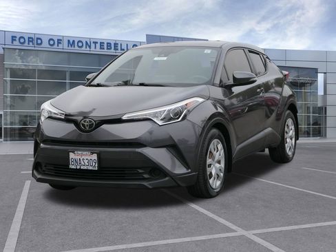 Used 2019 Toyota C-HR LE image 7