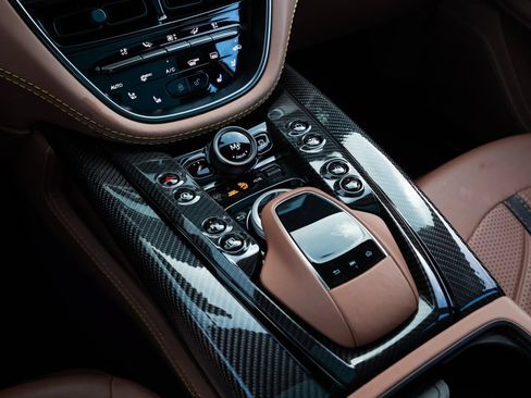 Used 2023 Aston Martin DBX 707 AWD/4WD image 47