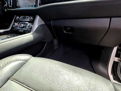 Used 2021 GMC Yukon Denali w/ Denali Premium Package AWD/4WD image 81