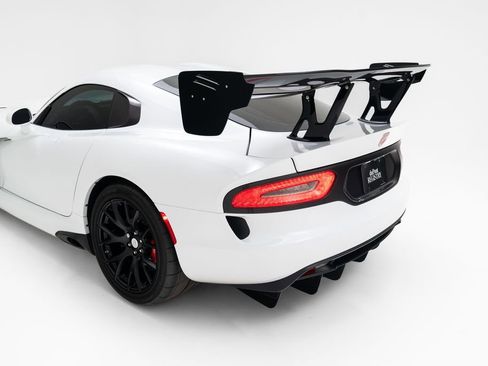 Used 2017 Dodge Viper ACR w/ Extreme Aero Package image 47