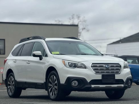 Used 2016 Subaru Outback 2.5i Limited image 5