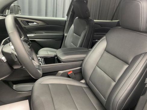 New 2026 Chevrolet Traverse LT w/ Midnight/Sport Edition AWD/4WD image 15