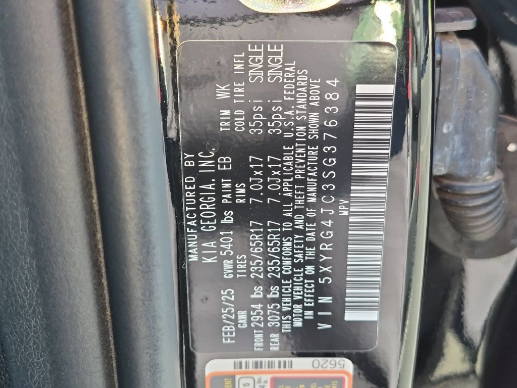 Used 2025 Kia Sorento LX FWD image 32