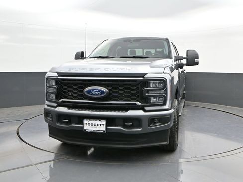 Used 2024 Ford F250 XL w/ STX Appearance Package image 26