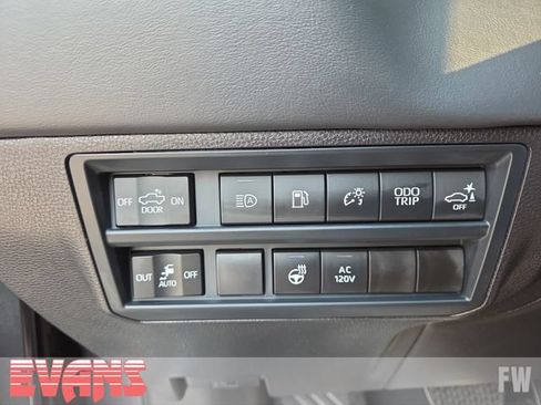 New 2026 Toyota Tundra Platinum AWD/4WD image 18
