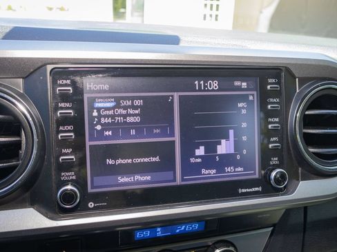 Used 2021 Toyota Tacoma SR5 RWD image 19