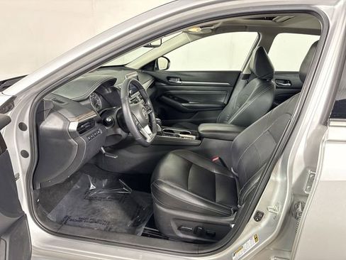 Used 2020 Nissan Altima 2.5 Platinum image 4