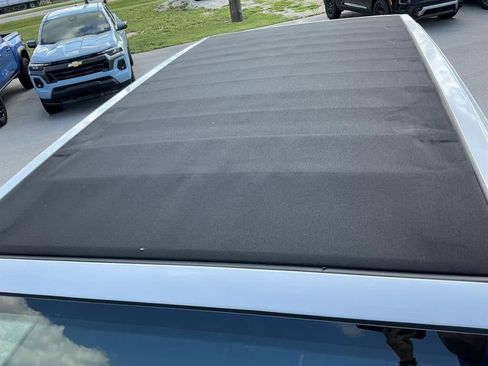 Used 2021 Jeep Wrangler Unlimited Sahara image 34