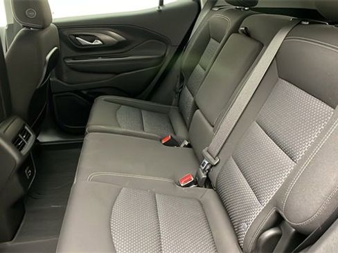 Used 2023 GMC Terrain SLE w/ Driver Convenience Package image 32