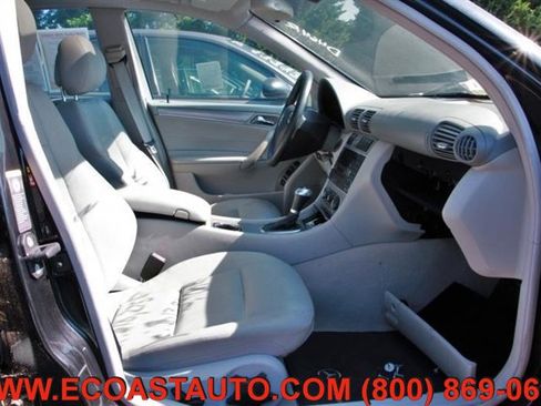 Used 2006 Mercedes-Benz C 230 Sedan image 8