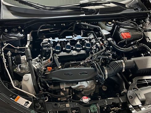 New 2025 Acura Integra image 13