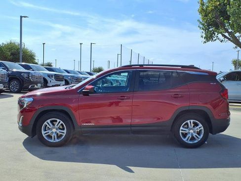 Used 2021 GMC Terrain SLE w/ Driver Convenience Package FWD image 27